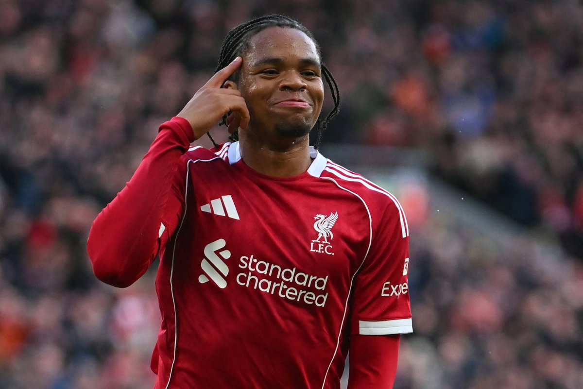 ''He has such a special quality'' Arne Slot on 17-year-old Rio Ngumoha after he scored in Liverpool's 2-0 victory against Fulham at Anfield 🔴