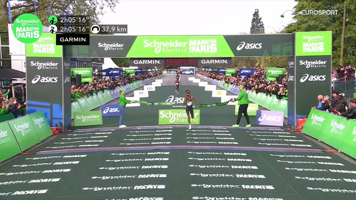 Yeman trionfa a Parigi con un personale di 2h05'18", mettendo in archivio la seconda prestazione italiana di sempre 🇮🇹🏃🏻 L'atleta Azzurro è autore di una delle più grandi imprese di sempre per i nostri colori 👏🏻 #Atletica #ParisMarathon #SchneiderElectric #Crippa