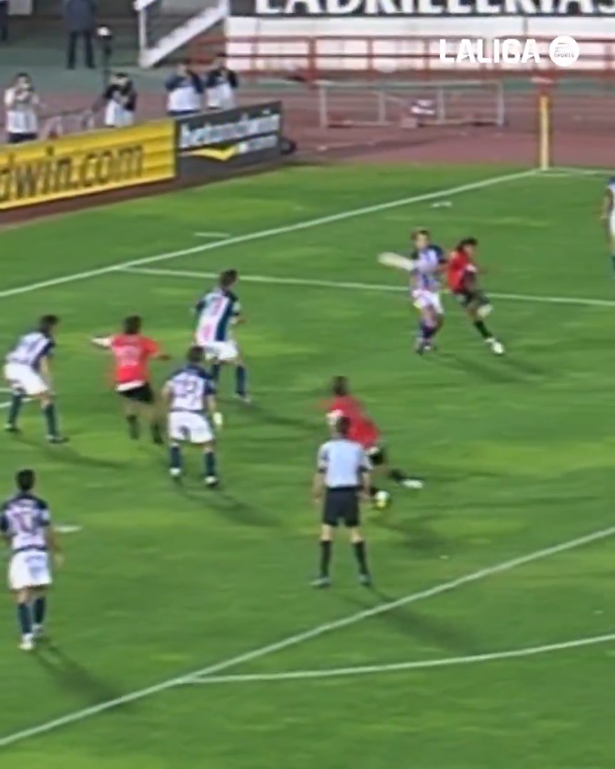 🇻🇪 De Maracay para el mundo. ¡Inolvidable golazo de Juan Fernando Arango para el RCD Mallorca! LALIGARETRO | 42LEGADOSLALIGA