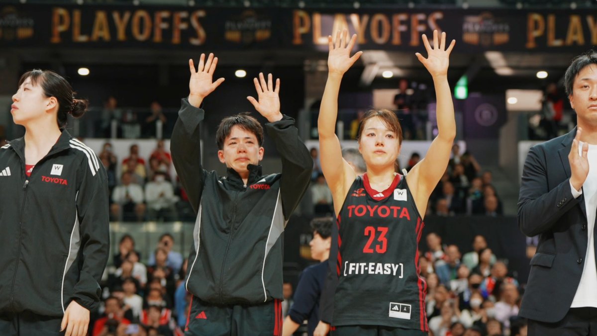 「最高のチームだったよ」 肩を落とす選手たちへ、大神雄子HCがかけた言葉。 優勝は逃したものの、 今季、たしかな強さを見せたトヨタ自動車👏 【公式】トヨタ自動車アンテロープス🏀TOYOTA 𝘼𝙣𝙩𝙚𝙡𝙤𝙥𝙚𝙨 #Wリーグプレーオフ #Wリーグ