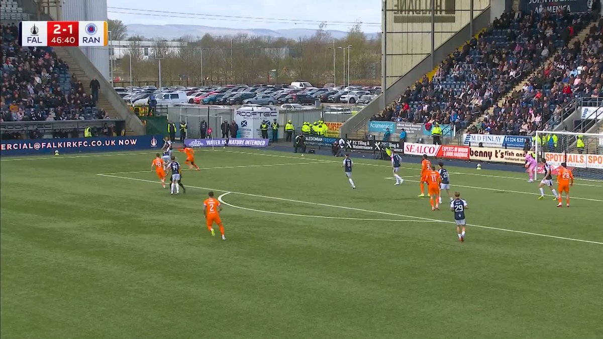 🗣️ "From 2-0 down to 2-2" Youssef Chermiti brings Rangers level at Falkirk at the start of the second-half ⤵️