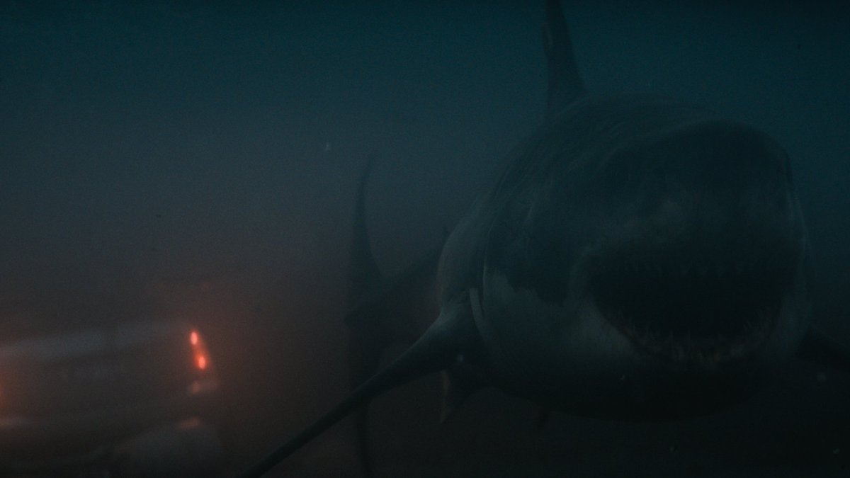 Tubarão, grávida, intrigas de família e muito sangue. Ataque Brutal tem tudo que você precisa pra esse final de semana. 🦈