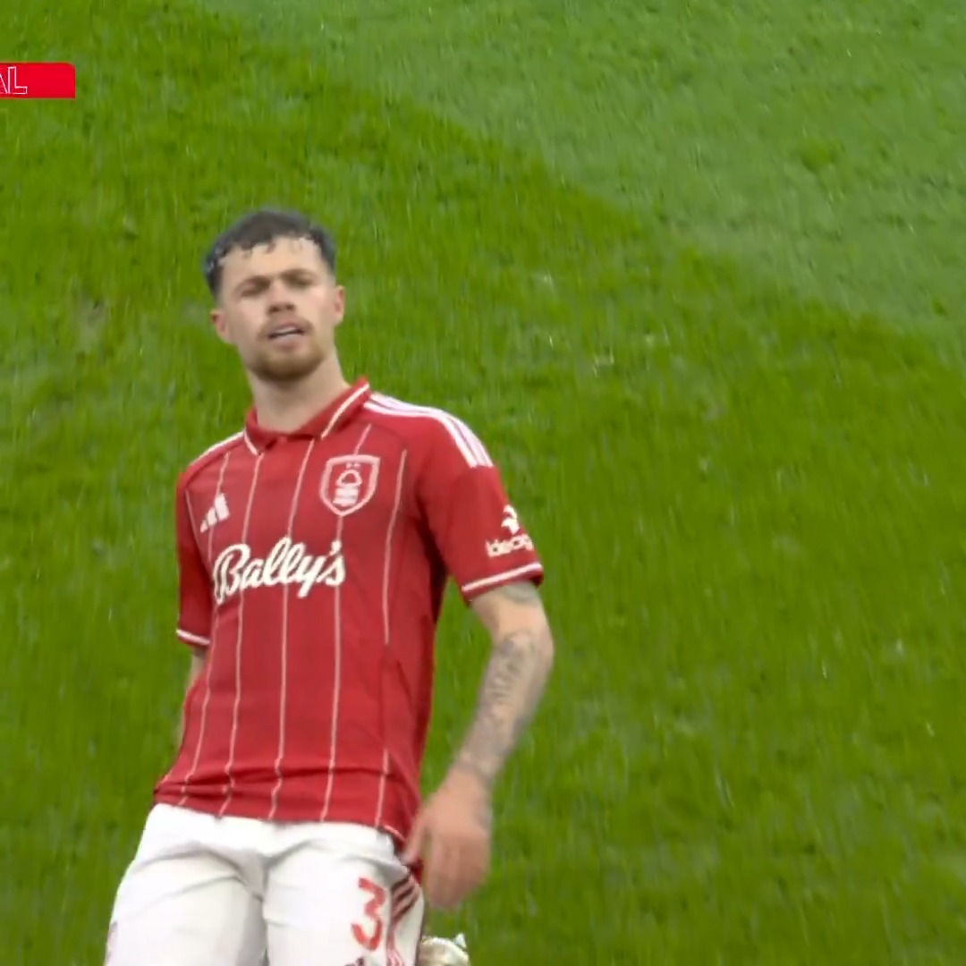 An own goal gives Aston Villa the lead, but Nottingham Forest strike back to level it in a big match in their relegation fight. 👀