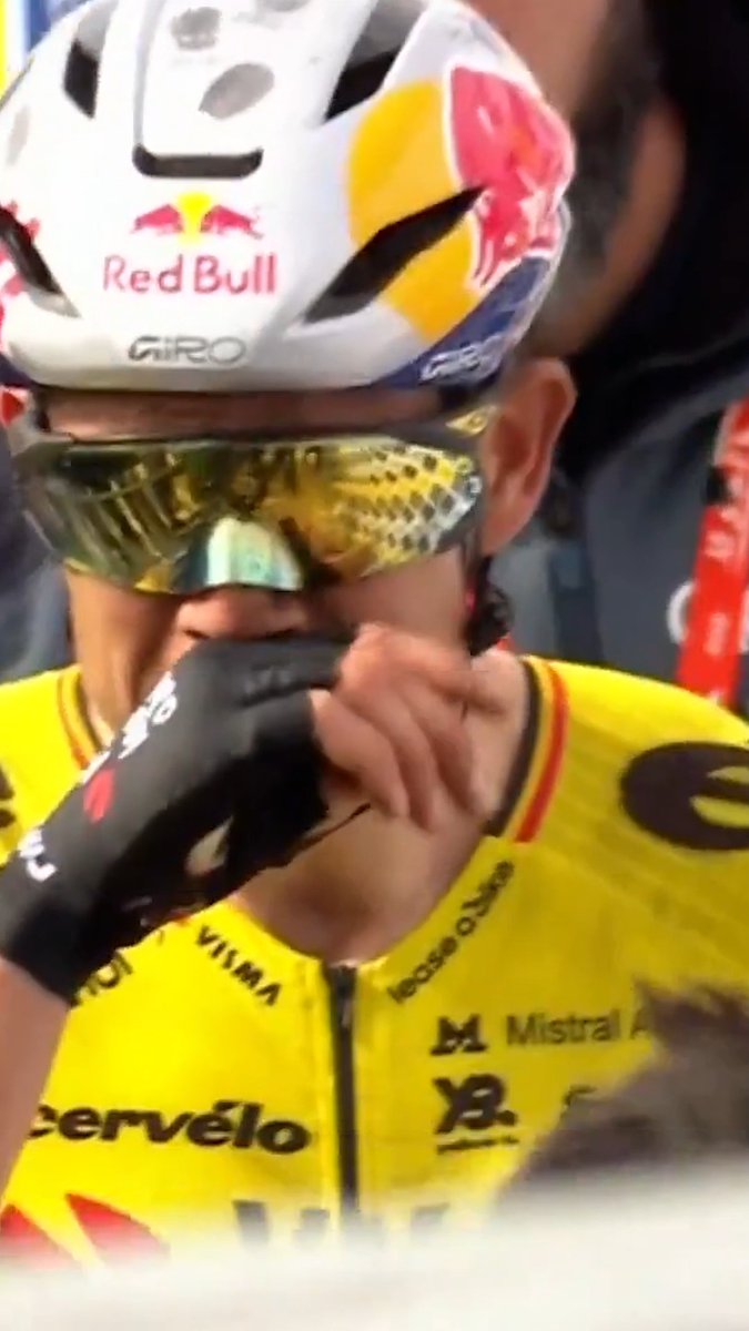 Wout van Aert's tears of joy after his stunning victory at Paris-Roubaix ❤️
