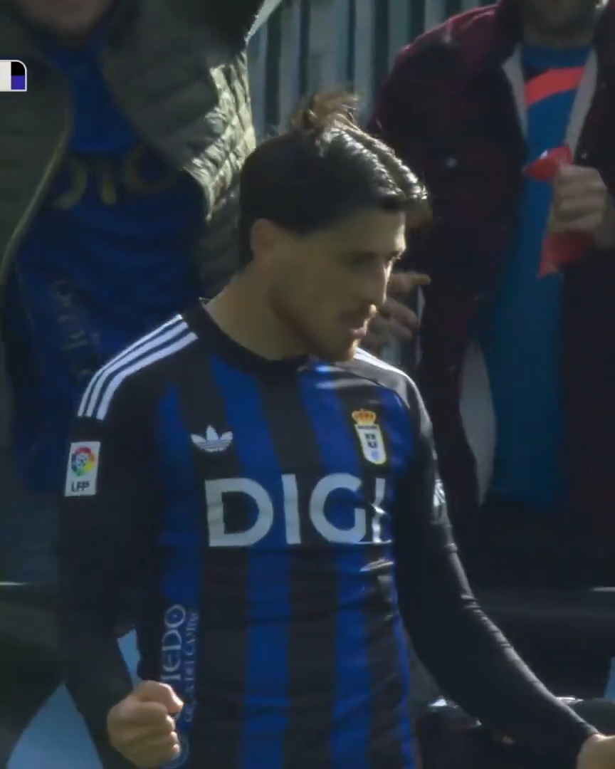 👑 ¡Alberto 'REINA' en los primeros minutos del CeltaRealOviedo! LALIGARETRO | LALIGAHighlights | Real Oviedo