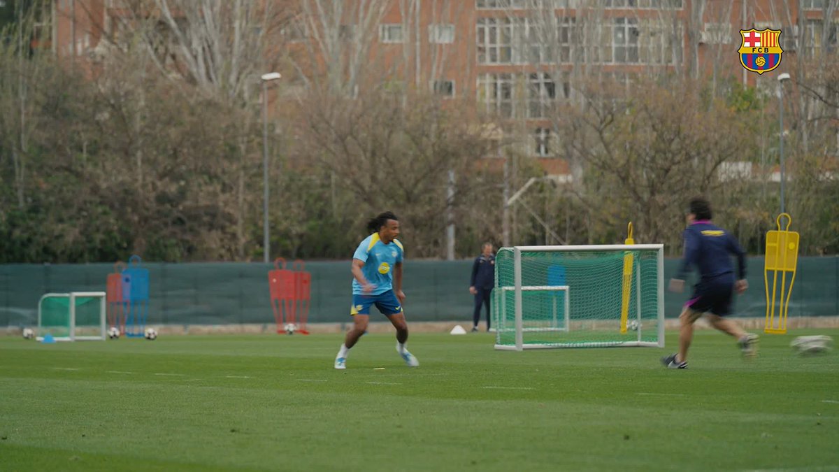 Roony did this in the training today btw