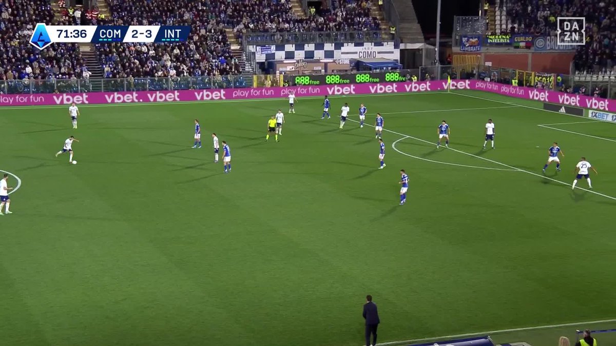 4 frappes cadrées. 𝟰 𝗕𝗨𝗧𝗦 ⚽️ L’Inter Milan ce soir. 🥵🖤💙 🎥 DAZN France
