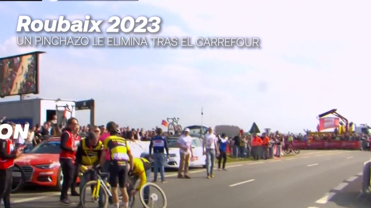 🫶 Decepción. Dolor. También alegrías. Un camino hasta la París-Roubaix con un final que es 𝐏𝐔𝐑𝐀 𝐑𝐄𝐃𝐄𝐍𝐂𝐈𝐎́𝐍. 🇧🇪 Preparad pañuelos, porque lo de Wout van Aert es historia del deporte. #ParisRoubaix | #LaCasadelCiclismo