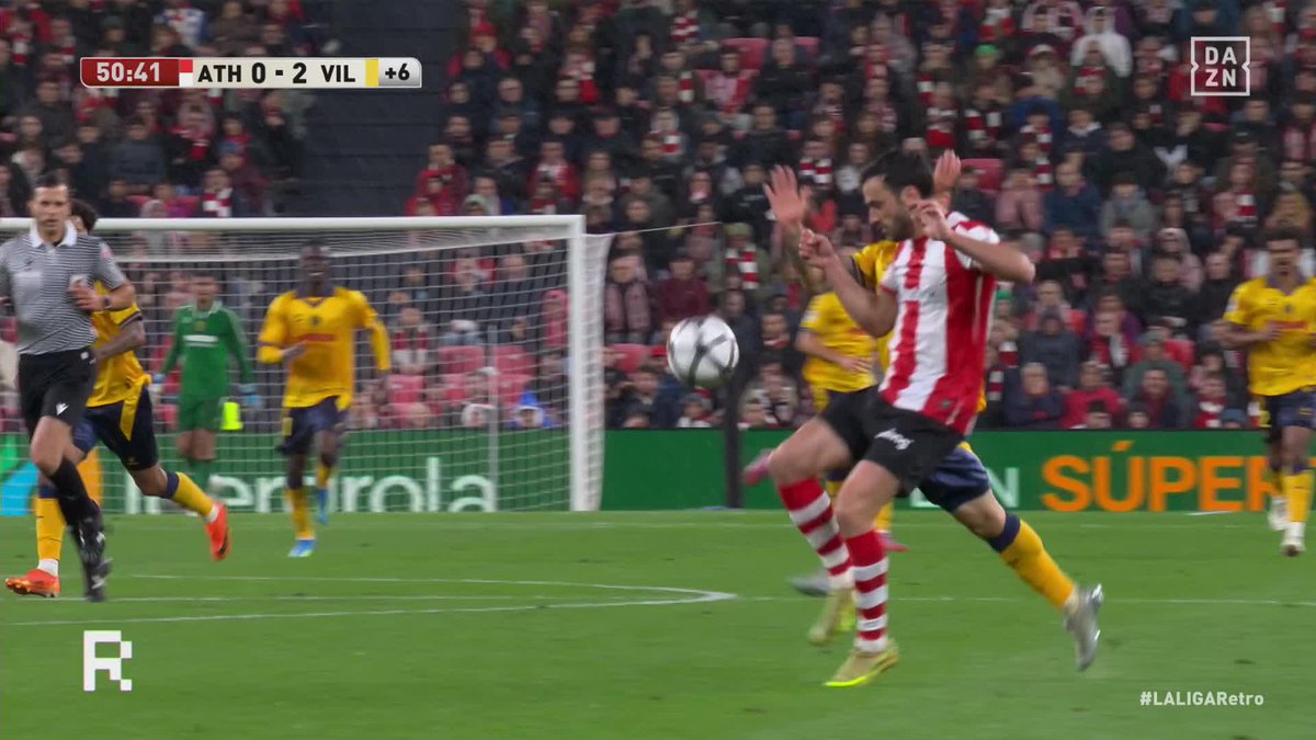 El gol de Alfon es una buena metáfora de la temporada del Athletic. Un saque de esquina vergonzoso y un error de Lekue, jugando por delante de Areso, que estaba viéndolo desde la grada. Esto es lo que hay.