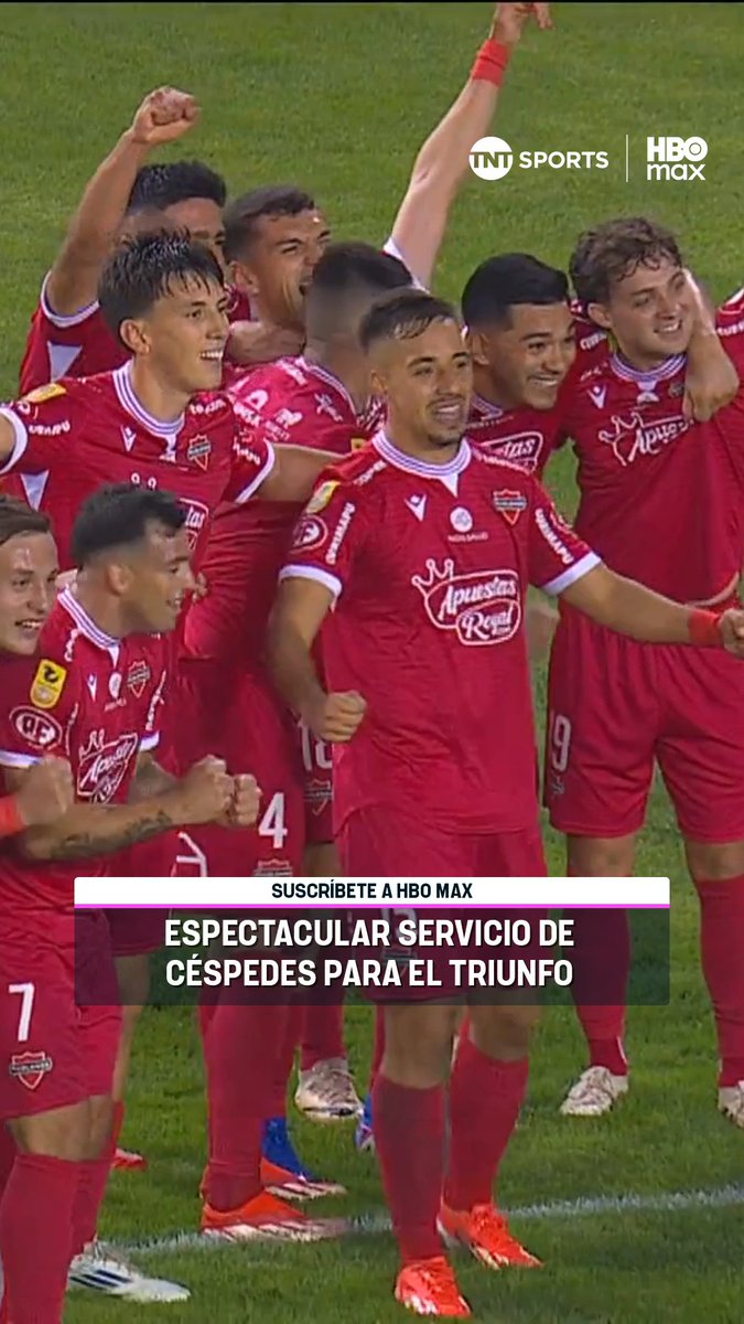 pero que hace chiqui tagle clavando este golazo al ángulo, tremendo the las dance.