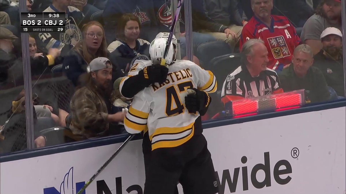 Mark Kastelic with an absolute snipe here to put the x - Boston Bruins in the lead! 🎯 Wow...