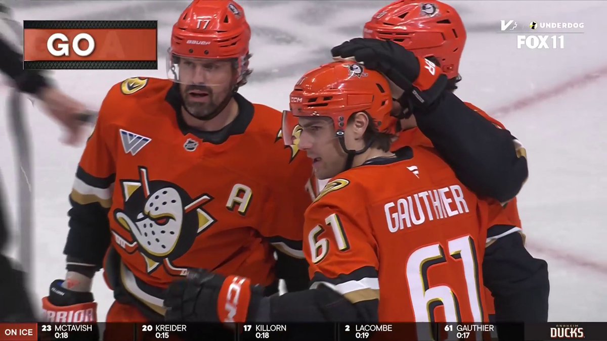 HE'S BACKKKKK 🦆 Cutter Gauthier wastes no time and tallies his 39th of the season in his return to the lineup!