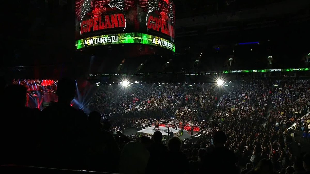 Vancouver sings a rendition of ‘Metalingus’ for Adam Copeland. #AEWDynasty