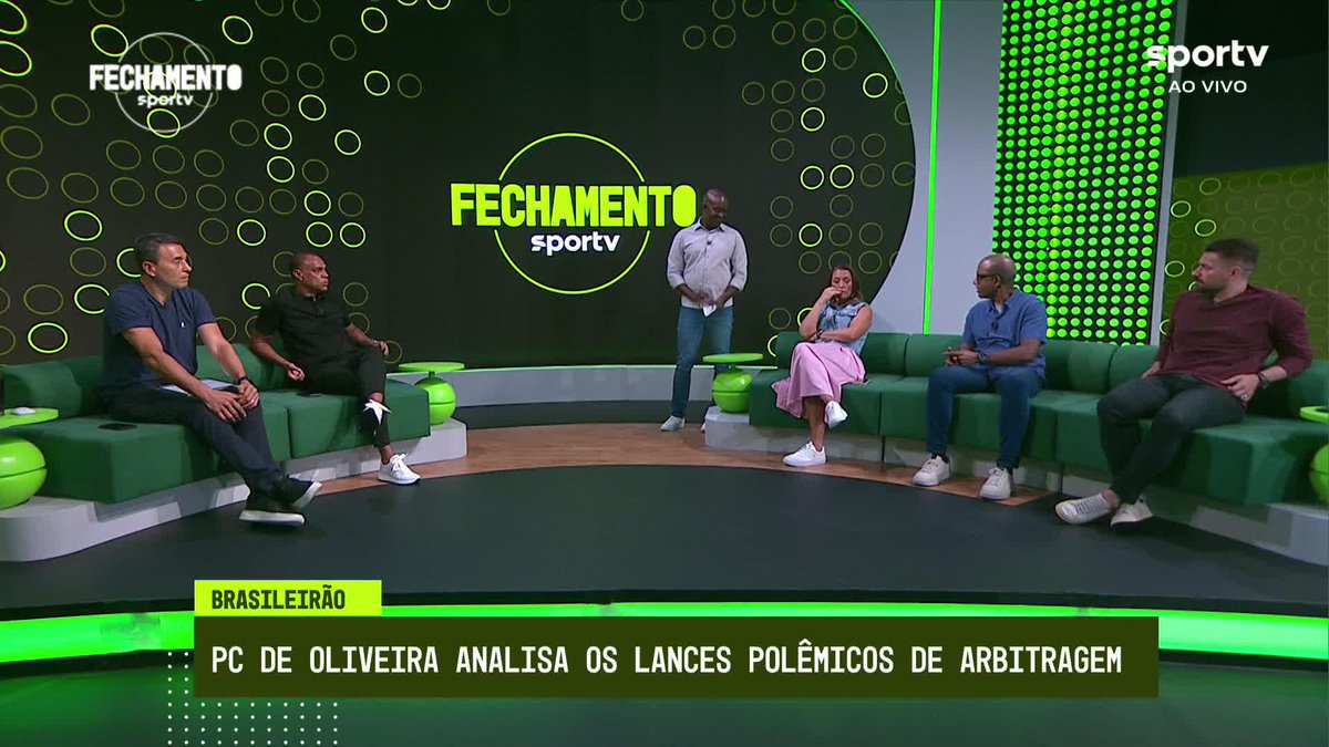 Bancada do Sportv analisando se houve pênalti para o Palmeiras contra o Corinthians: • Rafael Sobis: pênalti • Abel Neto: pênalti • PC Oliveira: pênalti • Denílson: pênalti • Ana Thaís Matos: não • André Rizek: não 🎥 sportv | ge