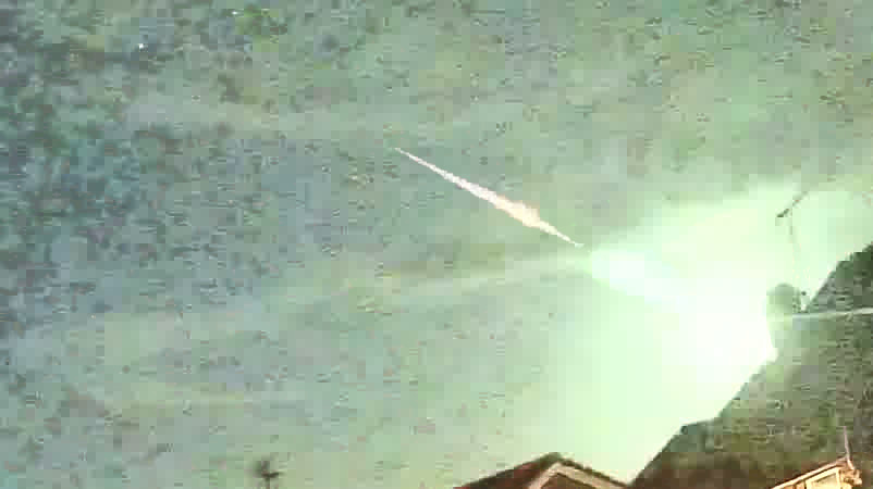 Stunningly bright meteor last night from here in Herne Bay at 23:23 UTC