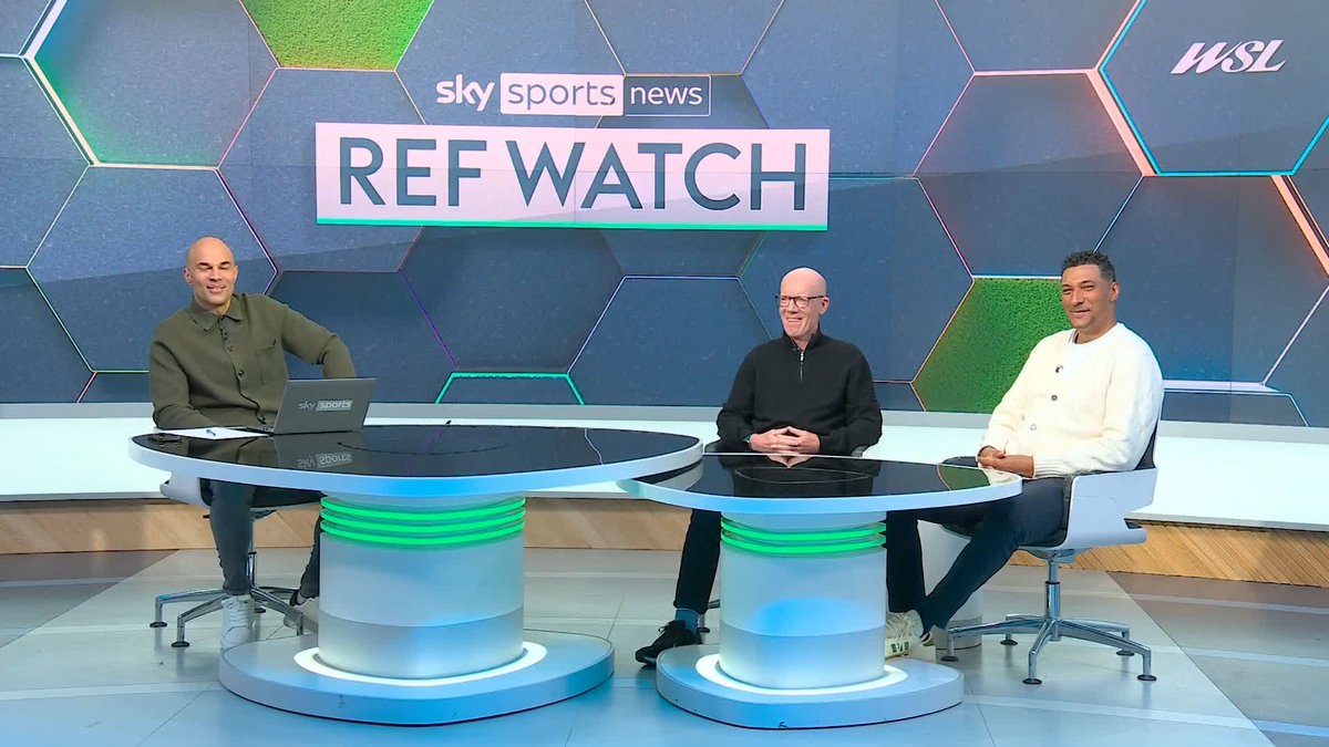 🗣️ "He's right on the line, he says no. That's a good indication for me... " The Ref Watch team agree with the decision to allow Rangers' first goal in their 6-3 win at Falkirk ⤵️