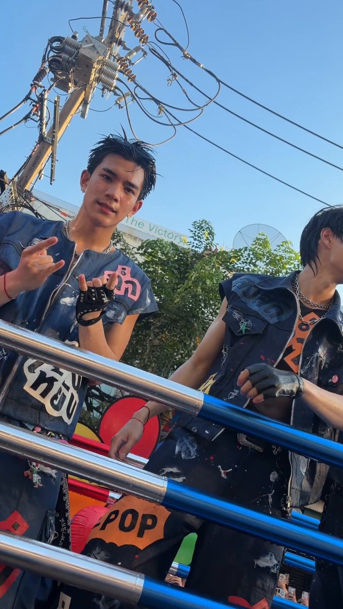 แห่ฉ่ำกับ Fourth🔥 #KingPowerSongkran2026 #อภิมหาสงกรานต์รางน้ำ #Fourthnattawat