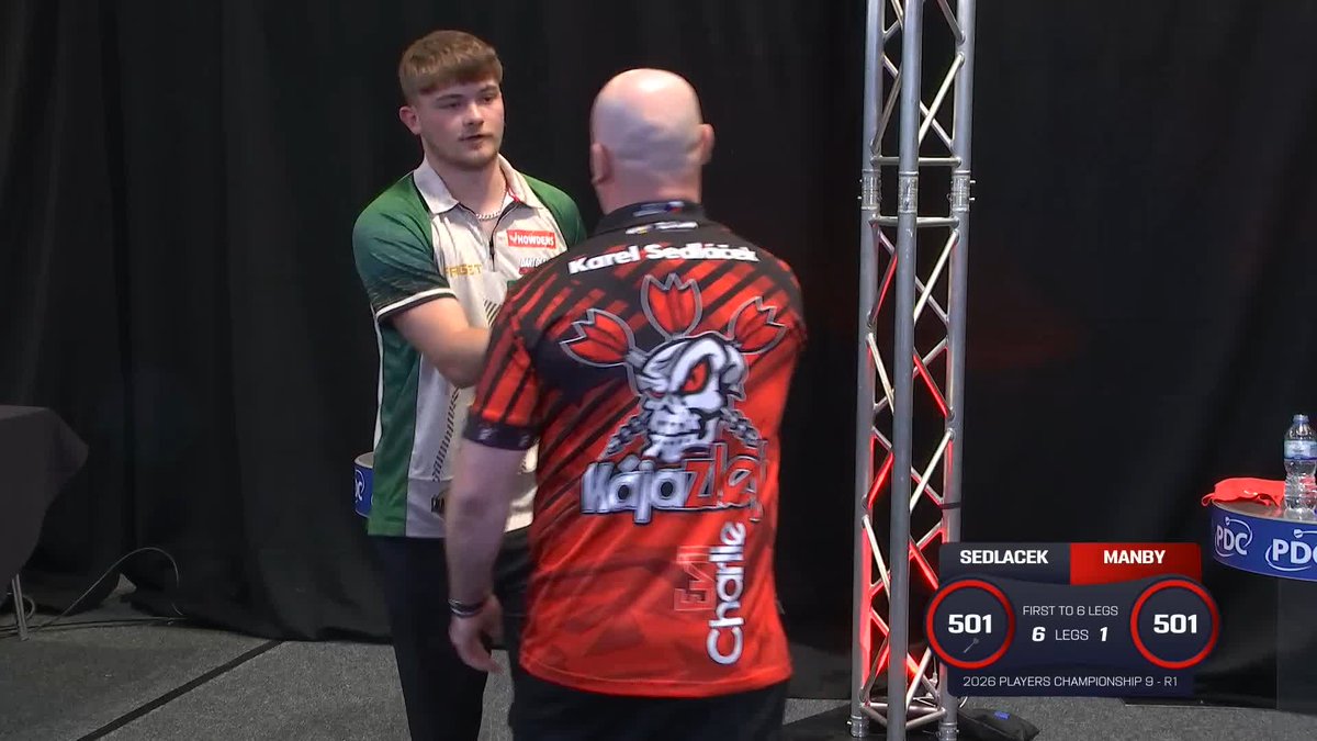 SEDLACEK POWERS ON! 🇨🇿 Karel Sedlacek takes full advantage of an out of sorts Charlie Manby, with the Czechia number one winning the contest 6-1! 📺 #PC9