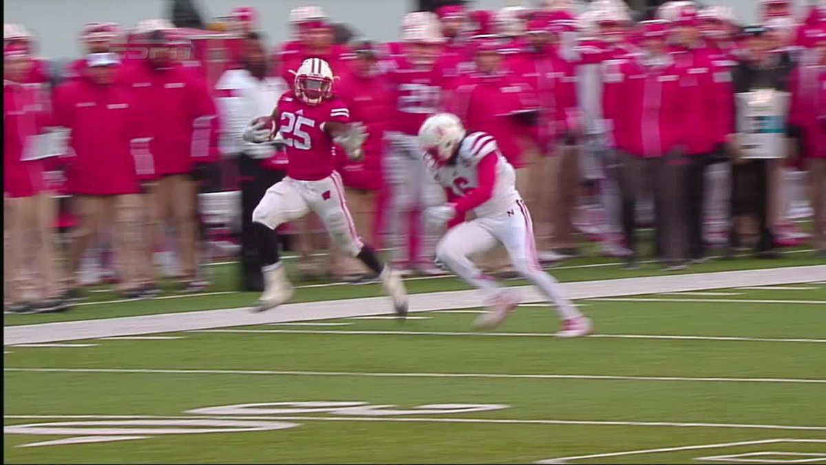 HBD, Melvin Gordon! 🥳 We're celebrating with the TD run that sparked the Wisconsin Football great's record 408-yard performance 👇