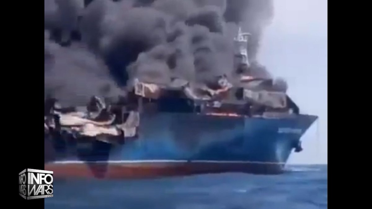 🚨WE ARE IN A NEW WORLD WAR!!! Trump Warns Any Iranian Ships Coming Close To US Blockade Of Hormuz Will Be “ELIMINATED!” "Now With The Blockade Of The Strait Of Hormuz, Trump Only Gets Us Into Deeper Quicksand! This Is COVID 2.0 — This Is The Great Reset!" 🔴WATCH/SHARE THE LIVE ALEX JONES SHOW NOW: