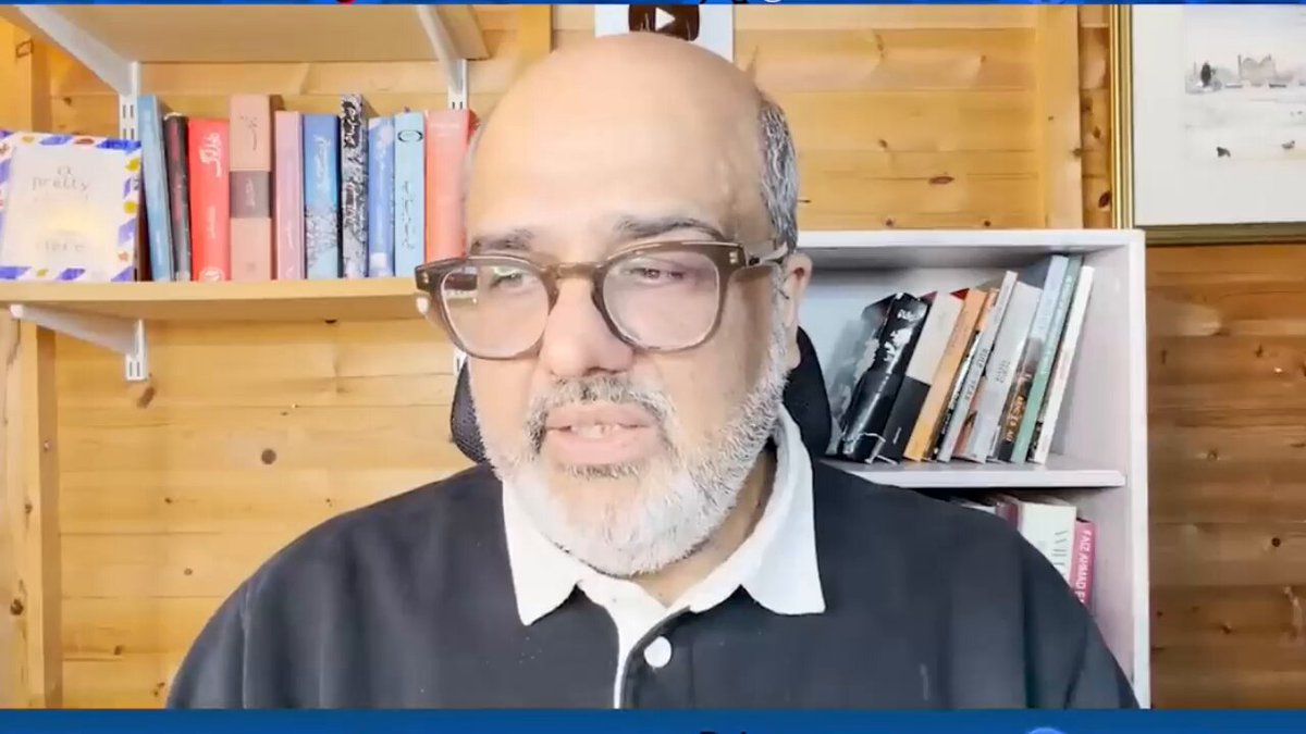 ”جیل میں سیاسی انتقام کا نشانہ بناتے ہوئے عمران خان کے ساتھ جو سلوک روا رکھا گیا ہے وہ سب سامنے ہے، ان کی آنکھ کی بینائی گئی اور علاج تک رسائی نہیں۔ اس کے علاوہ جو تحریک انصاف کے قائدین جیلوں میں قید ہیں ان سے غیر انسانی سلوک کی وجہ سمجھ سے بالاتر ہے۔ سینئر سیاستدان اعجاز چوہدری گردوں کے مرض میں انتہائی علیل ہیں مگر ان کو ہسپتال سے واپس جیل منتقل کر دیا گیا۔“ بیرسٹر شہزاد اکبر
