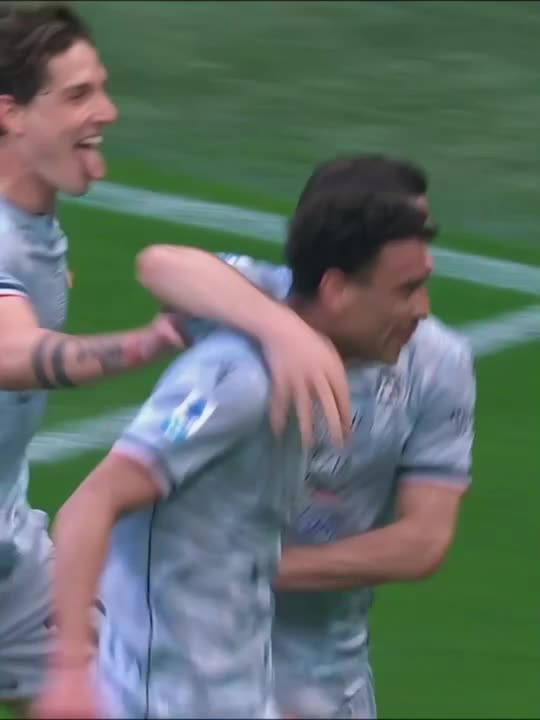 Karşınızda Okan Buruk istemediği için mecburen Udinese’ye giden Zaniolo ‼️ Adam bildiğin Milan savunmasını ipe dizmiş