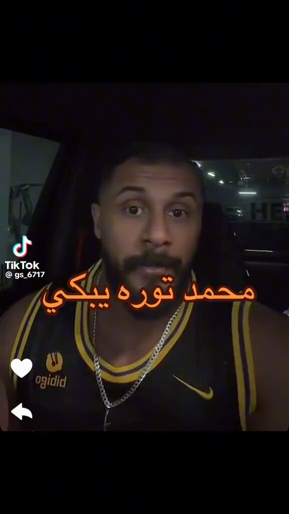 حمد التوره يوجّه كلام للشيخ فزاع أتوقع في #دبي من كلامه اخوانا الإماراتين او التوره فهمونا شصاير ؟