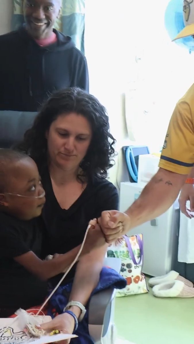 When 7 year old Jayden couldn’t leave the hospital to see the Savannah Bananas, the Bananas brought the joy to him. 🍌💛 Hospital Rounds: Bananas Style = Music, Dancing, and Smiles! Savannah Bananas | Duke Children's