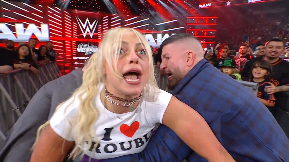 Liv Morgan quiere acabar con Stephanie Vaquer en #WrestleMania 🤬 #WWERaw