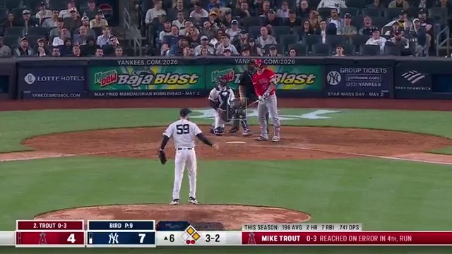 トラウトが同点3ランホームラン🔥 トラウトの値千金の3ランでエンゼルスが再び同点に追いつく! 【シーズン成績】 打率.211 3本塁打 10打点 OPS.813 🎥MLB #エンゼルス