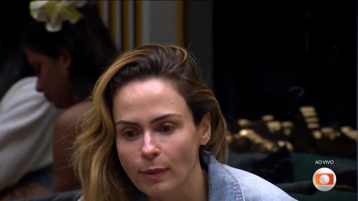 ALERTA CLIMÃO!! 🖼️ Durante o Papo Sincero, Ana Paula Renault diz que moldar acontecimentos da casa não faz parte do seu jogo no BBB26