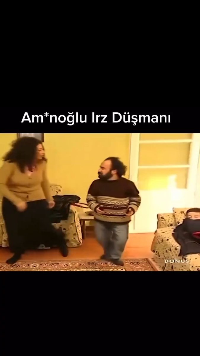 Yedi cücelerden biri pamuk prensese göz dikmiş