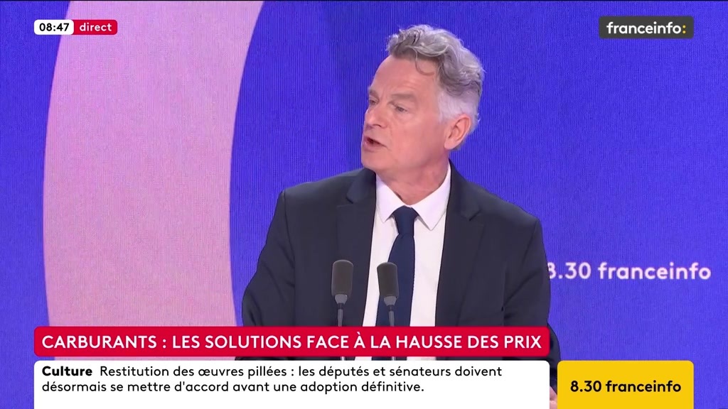 🔴 Nationaliser TotalEnergies ? ➡️ "Cela s'appelle se réapproprier notre outil de travail, faire en sorte que la nation ait la main sur ses industries stratégiques", dit Fabien Roussel, secrétaire national du PCF