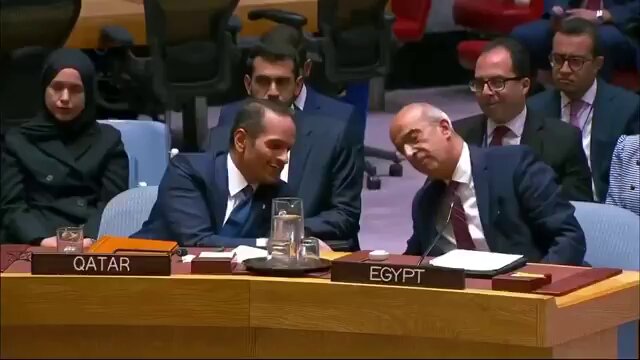 مندوب باكستان لدى الأمم المتحدة يلقن إسرائيل درساً قاسياً ويضعها في حجمها الحقيقي: إن إسرائيل ليست سوى قوة احتلال وكيان مارق، يتقن لعب دور الضحية بينما ينتهك قرارات الأمم المتحدة، ويمارس إرهاب الدولة في غزة، بل وفي سائر الأراضي الفلسطينية.