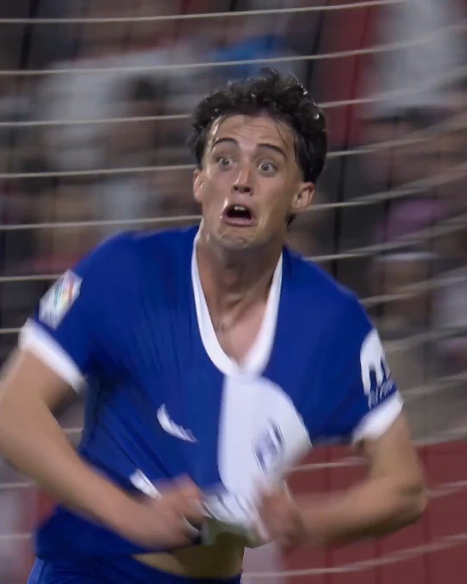 𝐃𝐞𝐛𝐮𝐭𝐚𝐫 y 𝐦𝐚𝐫𝐜𝐚𝐫 con el Atlético de Madrid. ✨ LALIGARETRO | LALIGAHighlights 42LEGADOSLALIGA