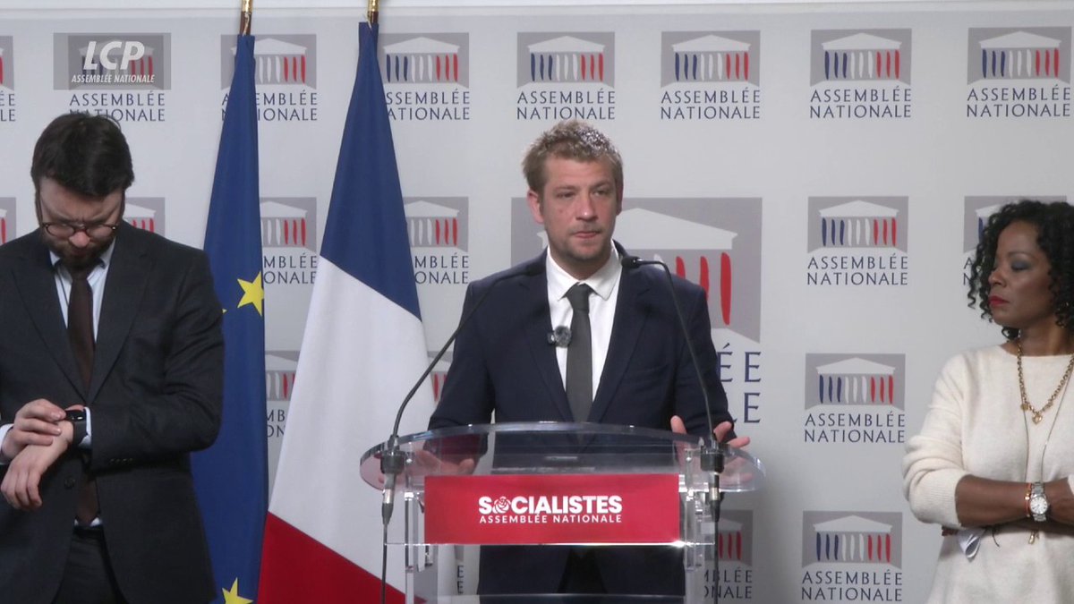 "Non à la loi Yadan, tout en affirmant 'non à l'antisémitisme'", prône Romain Eskenazi, qui veut le retrait du texte. "Elle ne va rien résoudre : aucun des 1100 actes antisémites identifiés l'année dernière ne pourrait être empêché par cette loi." #DirectAN