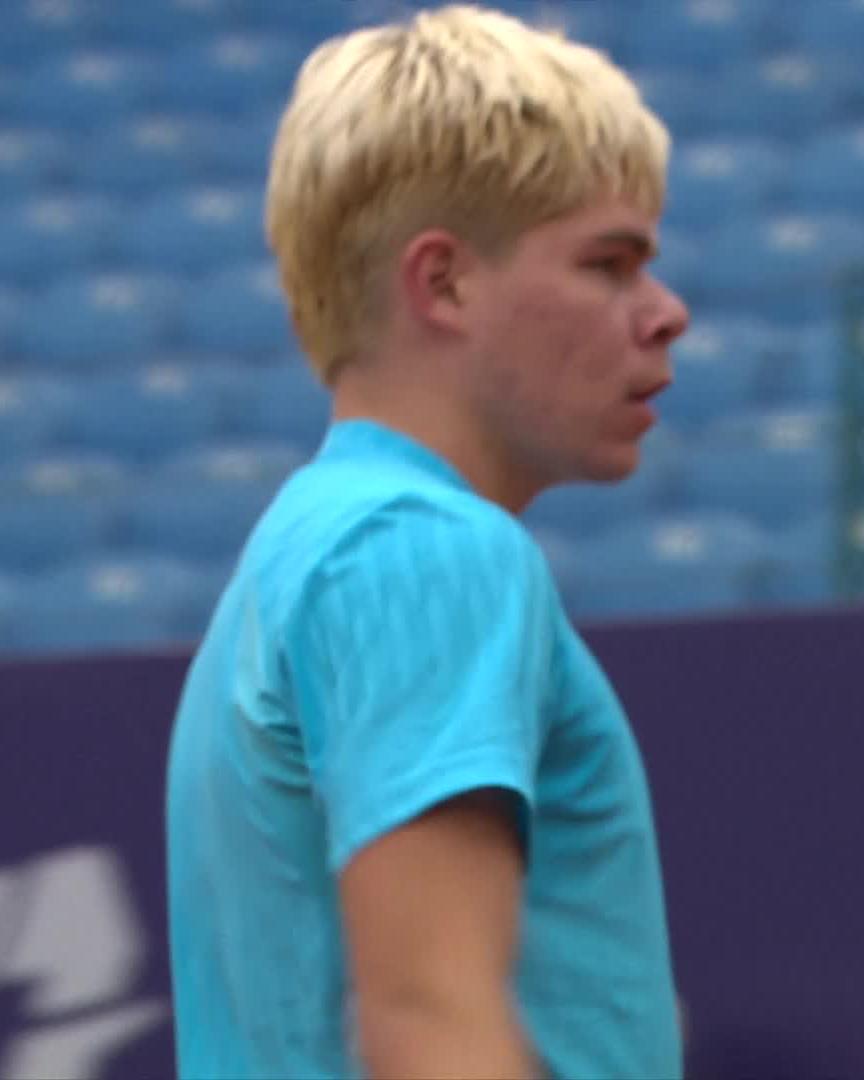Not done yet 💪 Diego Dedura-Palomera breaks back as Cobolli serves for the match #bmwopenbybitpanda
