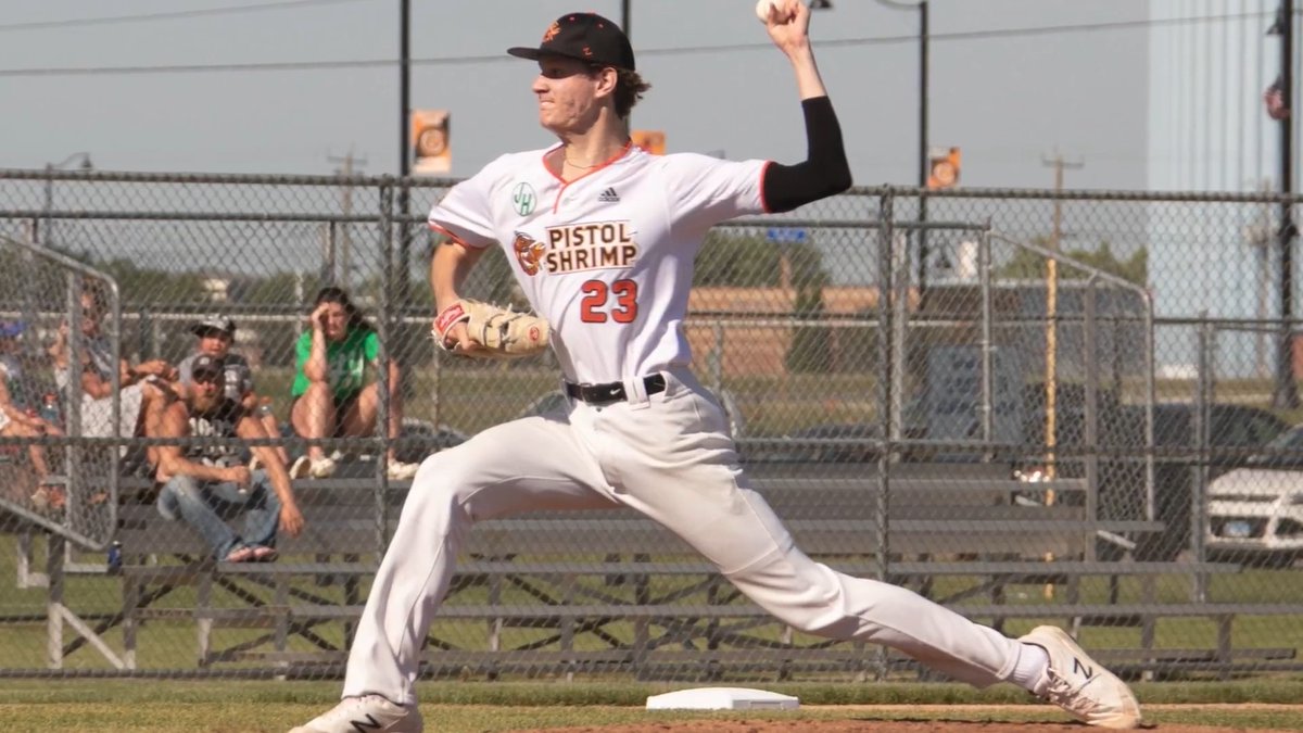 "Noah Schultz is a freak... In 26 seasons with the White Sox I've never seen that 80 grade put on many players." Noah Schultz had White Sox scouts in awe from the first time they saw him. Don't miss his big league debut: