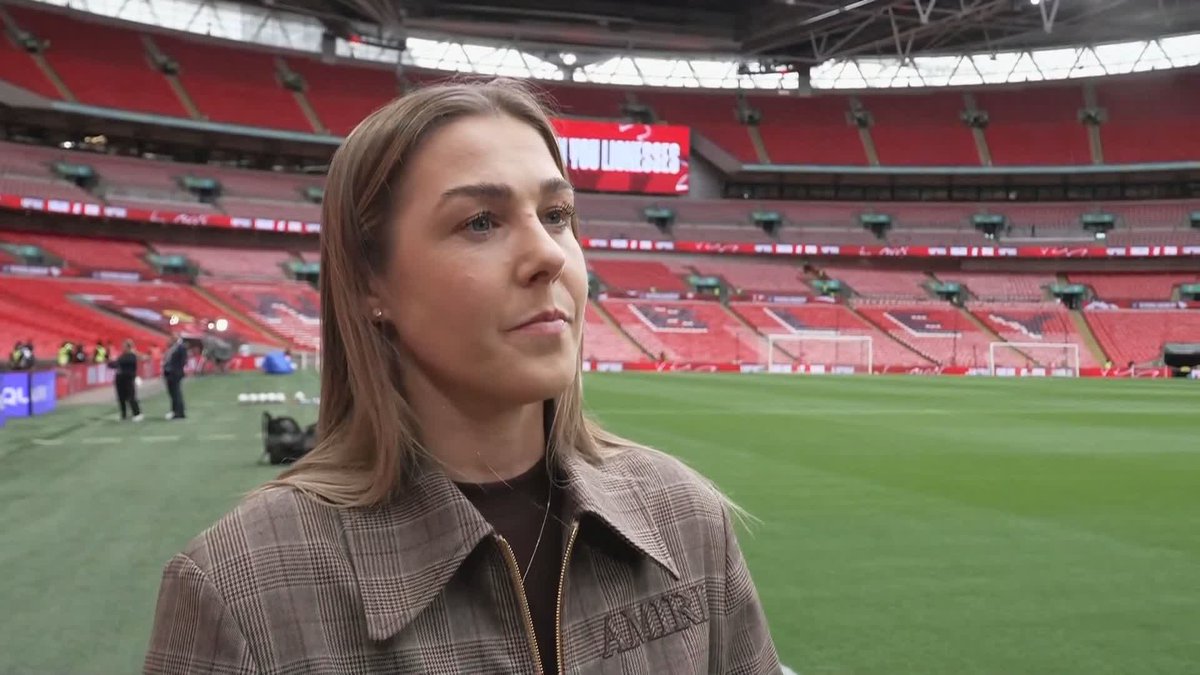 "I learnt some tough lessons, but I think it'll make me a better person" ❤️ Former England goalkeeper Mary Earps speaks about her exit from international football 🏴