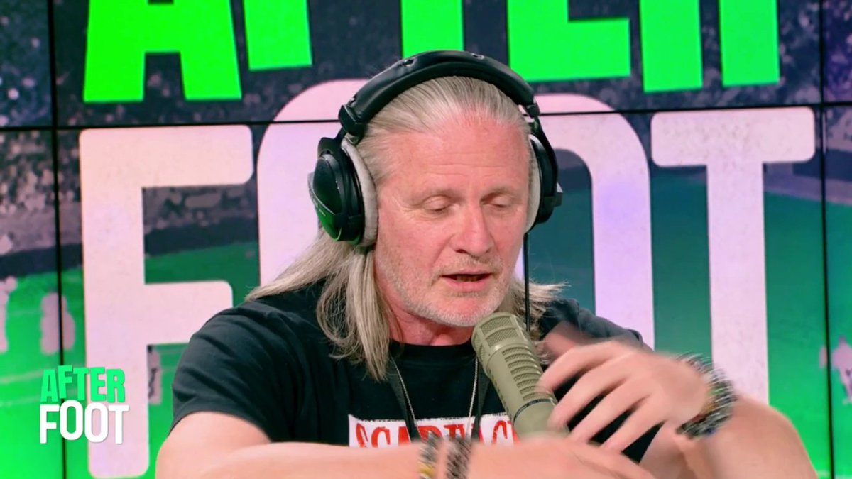 🗣️ Jean-Louis Tourre : "Les Parisiens n'ont même pas essayé de trouver Vitinha à la relance alors que normalement, tous les ballons passent par lui. Je ne sais pas à quel point c'était subi ou voulu de la part du PSG."