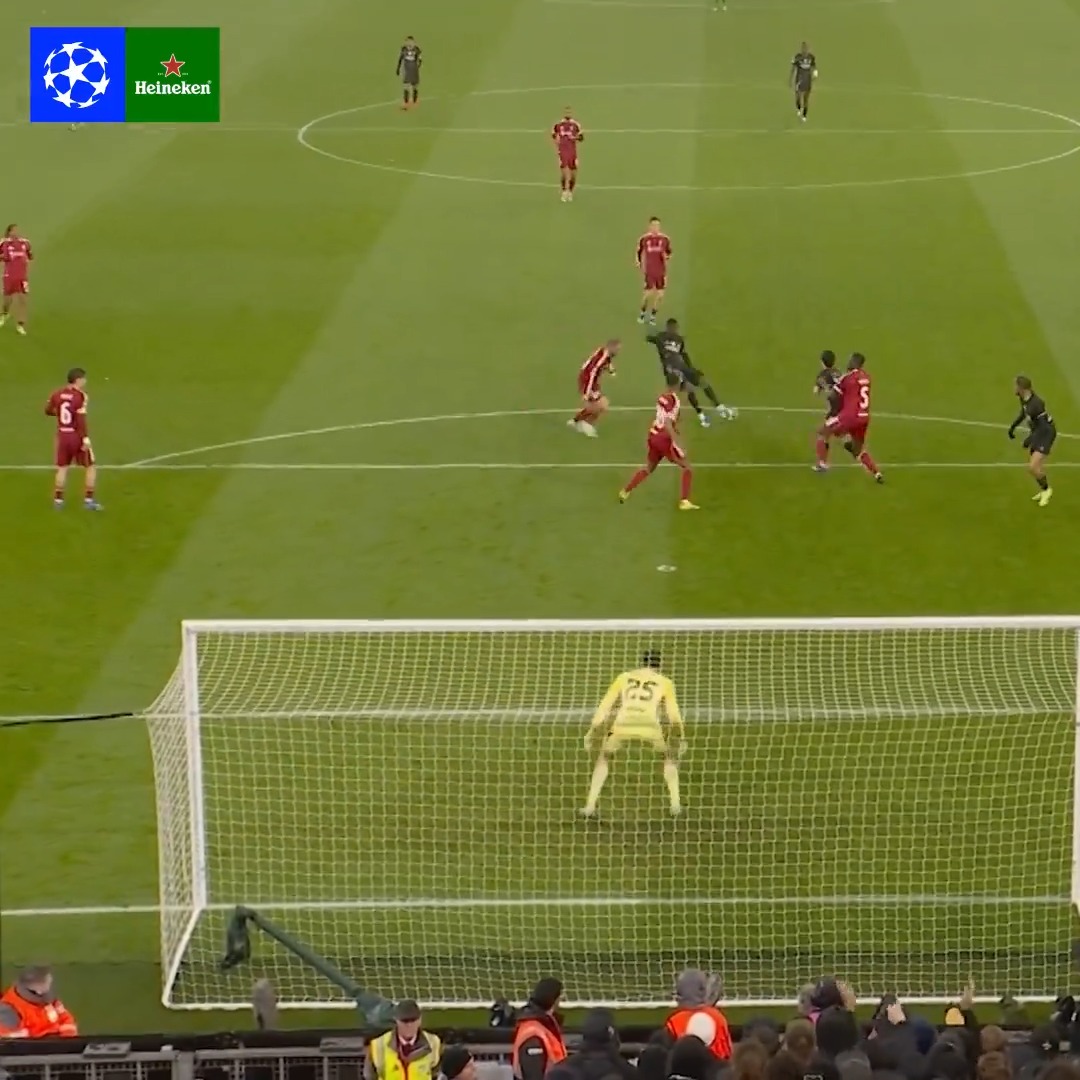 Dembélé 🥶 Ferran Torres 🎯 Lookman 😮💨 Heineken | #UCLGOTD