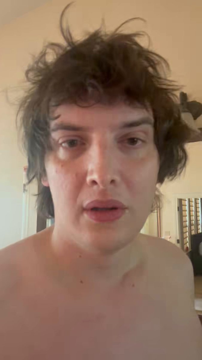 Best clip I’ve ever seen in my life. Literally I am celebrating right now. Fuck you Sneako from the bottom of my heart.