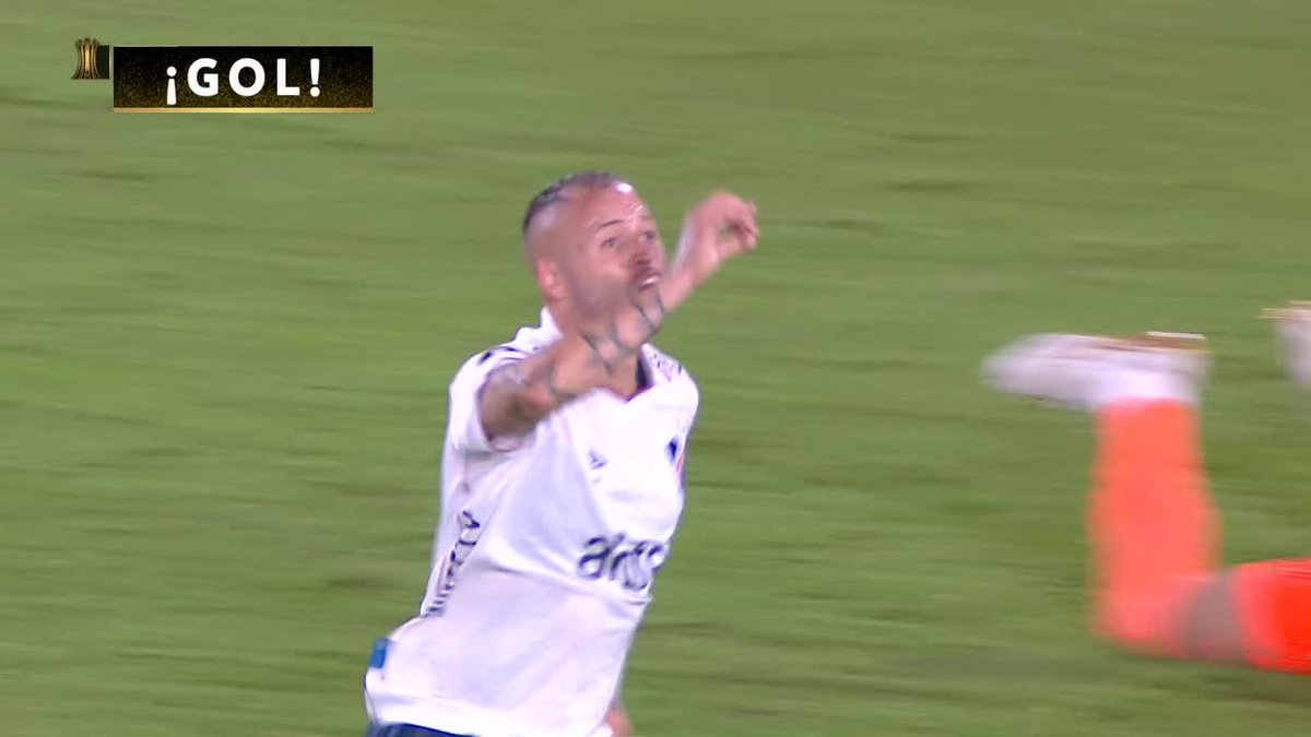 El pase de Agustín Dos Santos [2008].