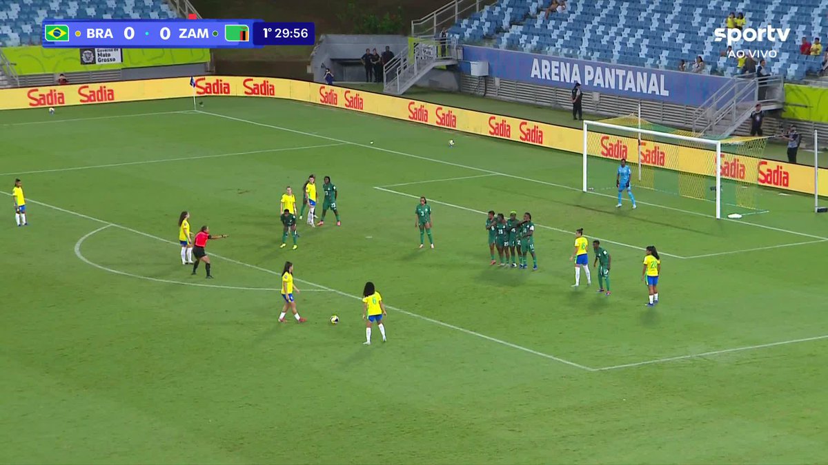 eu disse que ela é BRABA, né???? GOLAÇO DA YASMIM Brasil 1 x 0 Zâmbia 🇧🇷