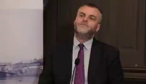 Here's Tim Montgomerie in Budapest in 2020, singing the praises of Orban, Fidesz &amp; Trump. Montgomerie was then an adviser to Boris Johnson. Now he's a cheerleader for Farage &amp; Reform. By their corrupt, Putin-adjacent &amp; batshit crazy friends ye shall know them.