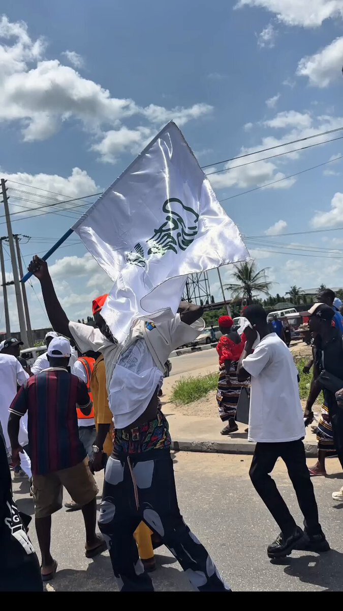 Ijaw youths dn carry President Tinubu matter for head o, yesterday, City Boy Movement tested the 🎤 in Bayelsa state Lessons will be learnt in 2027