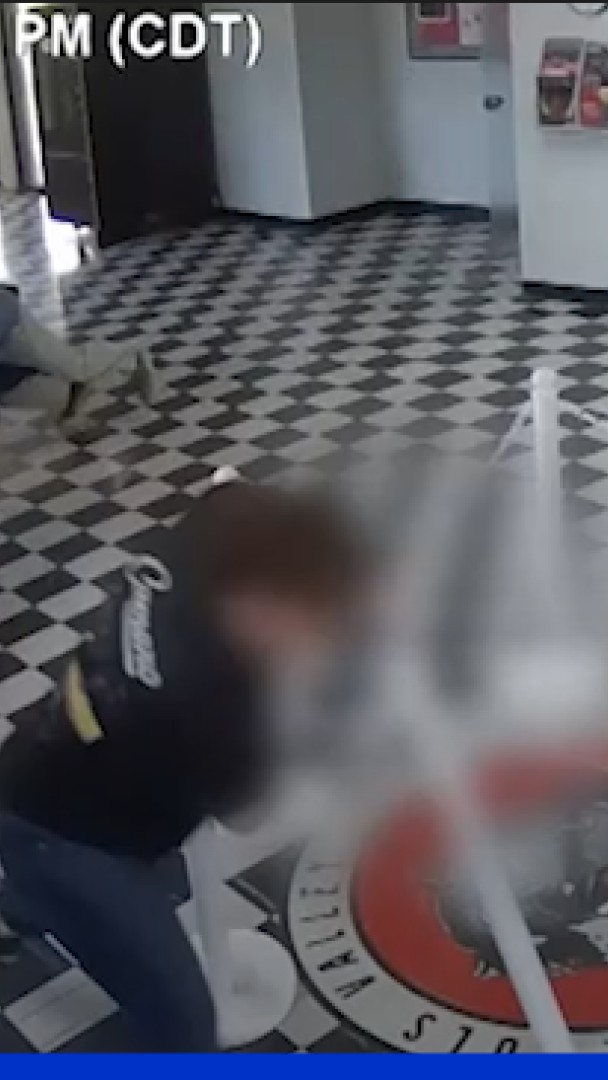 États-Unis: un proviseur évite une fusillade dans son lycée en immobilisant l'assaillant
