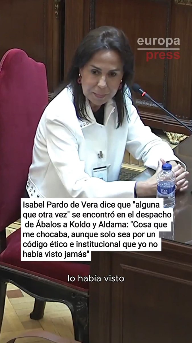 La expresidenta de Adif Isabel Pardo de Vera dice que "alguna que otra vez" se encontró en el despacho de Ábalos a Koldo y Aldama: "Cosa que me chocaba, aunque solo sea por un código ético e institucional que yo no había visto jamás"