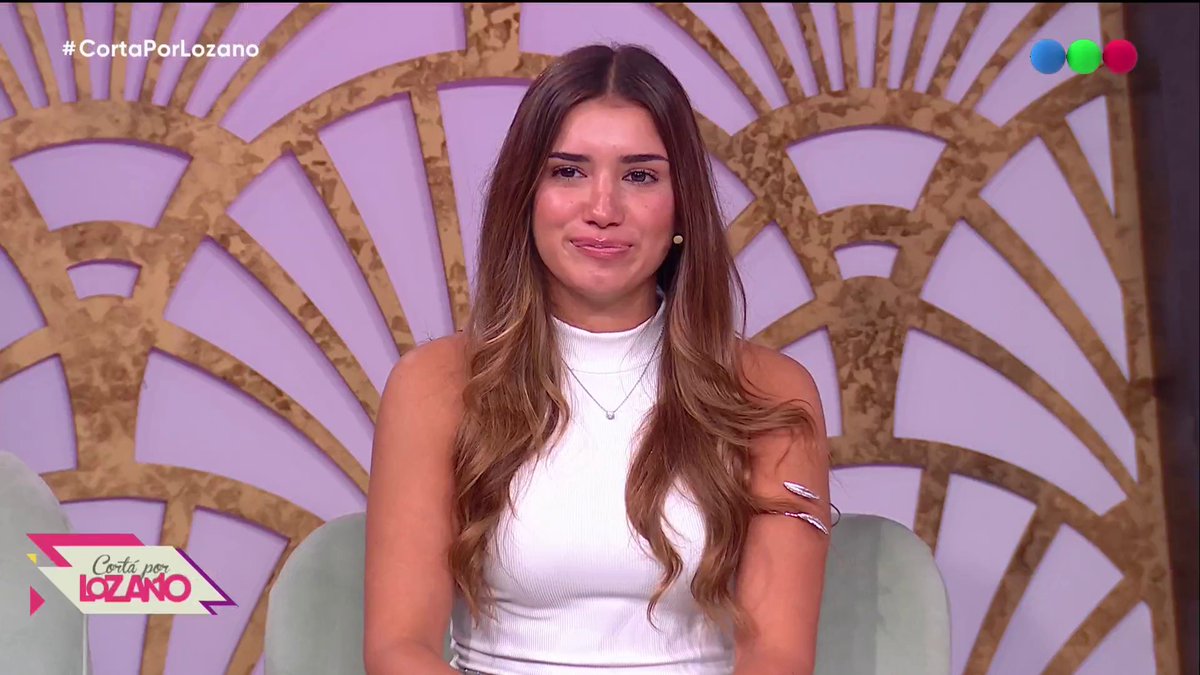 LOLA LE DICE A ZOE QUE EMPEZO A SEGUIR A SU NOVIO Y EL NO LE DIO NI LA HORA AHHHHHHH