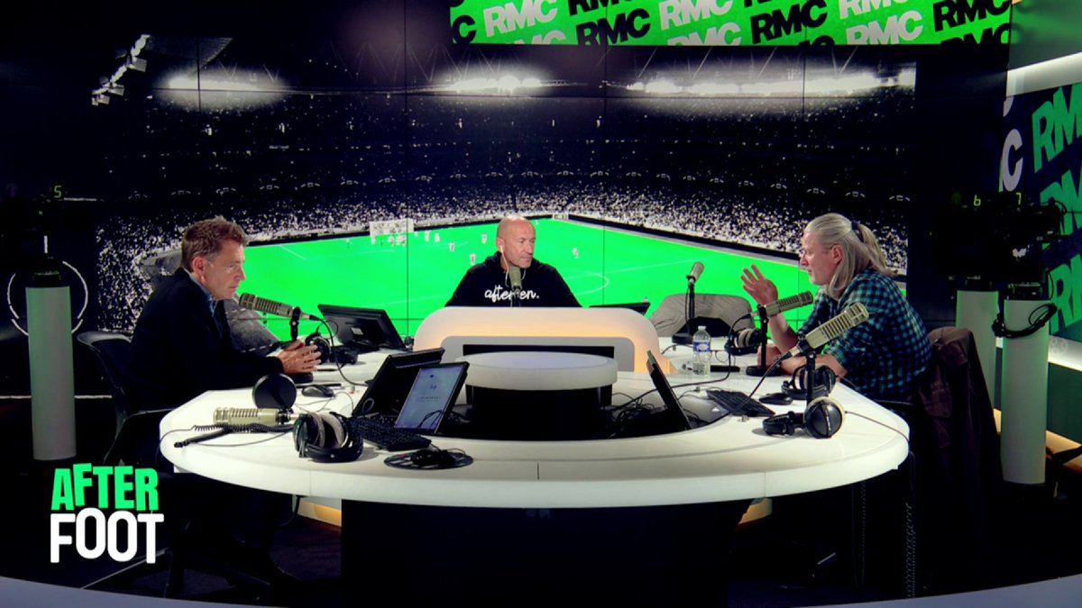 ❌ Polo Breitner remonté contre les supporters madrilènes : "Au bout d'un moment, ça va. En Allemagne, le Real est devenu le club le plus antipathique parce que vous nous gonflez à longueur de temps avec l'arbitrage. Arrêtez de dire que c'est tout le temps l'arbitre !"